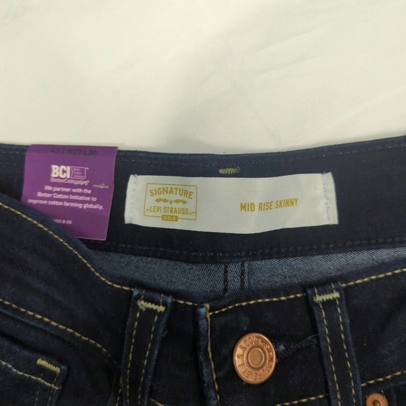 Levi's‎ Strauss Women's Mid Rise Skinny Dark Wash Sz.27 NWT - Picture 9 of 11